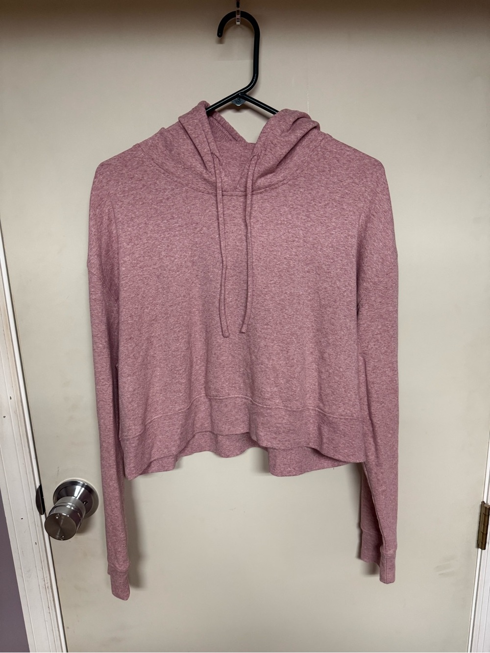 The Normal Brand Cropped Hoodie in Mauve Pink